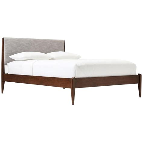 Jan 3, 2012 ... Learn how to dress a bed with stylist Kim Ficaro. In this video, Kim shares easy bedding ideas and shows you how to mix and match tonal .... West elm king size bed
