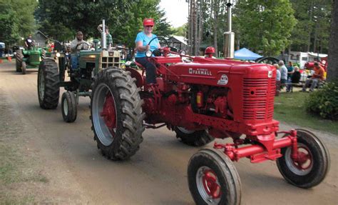 West michigan tractor. When it comes to purchasing a tractor, one of the most important decisions you’ll need to make is determining the size that suits your needs. One of the main advantages of a small ... 