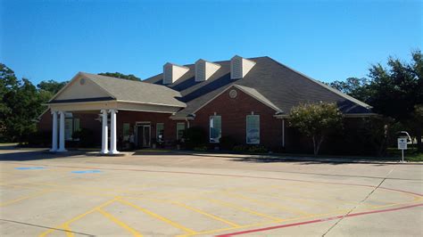 West Oaks Funeral Home | 500 South Hillcre