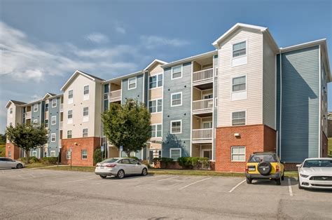 West run apartments. See all available apartments for rent at West Lofts Apartments in Philadelphia, PA. West Lofts Apartments has rental units ranging from 333-890 sq ft starting at $1000. 