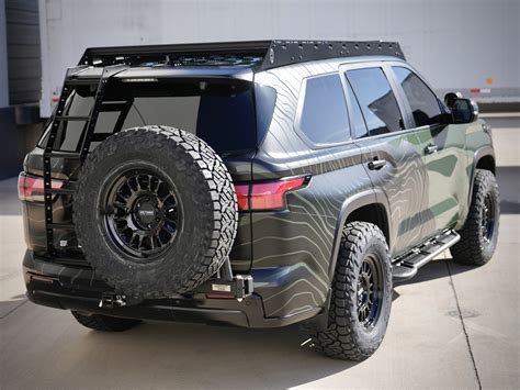 The Westcott Designs 2010+ 4Runner Roof Rack features extruded aluminum crossbars and an extreme low profile that has an installed height of just 3.5 inches. You have the choice between 4 different front valence options, allowing customization that you won't find on most roof rack wind deflectors.. 