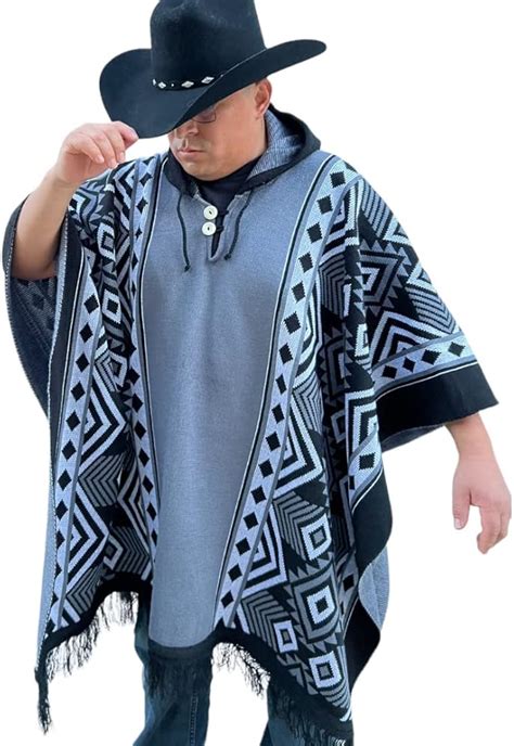 Western poncho pattern.  Cette cr&eacute;ation a commenc&eacute; tout bonnem...