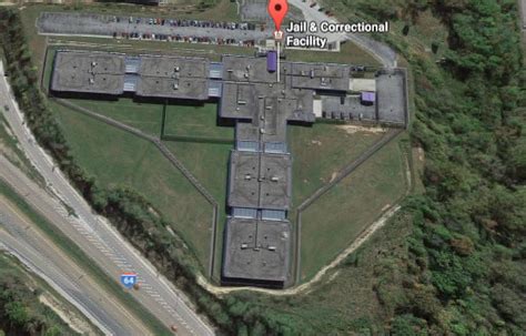 Access mugshots for Potomac Highlands Regional Jail 