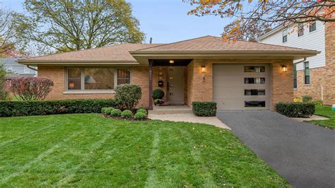 Western springs homes for sale. 1105 Hickory Dr, Western Springs, IL 60558. $2,450,000. 6 beds 6 baths 6,139 sq ft 0.26 acre (lot) 4500 Clausen Ave, Western Springs, IL 60558. ABOUT THIS HOME. Luxury Home for sale in Western Springs, IL: The captivating design of this home seamlessly blends elegance with functionality. 
