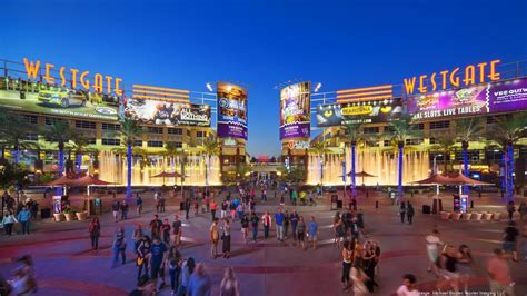 Westgate entertainment district. With the Final Four a couple of weeks away, businesses at Glendale's Westgate Entertainment District are getting ready to cash in on the games. GLENDALE, AZ (3TV/CBS 5) — The Final Four will ... 