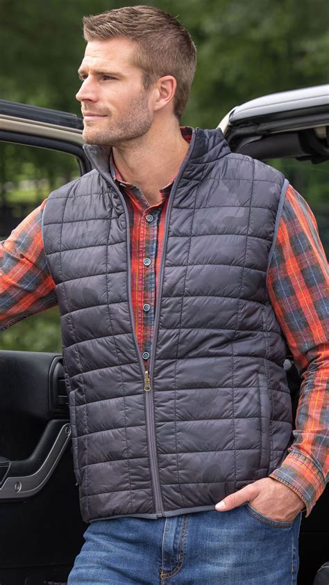 Westport big tall. 35/36. 6XB. 24. 66 - 68. 62 - 64. 35/36. Shipping & Returns Information. Experience the perfect blend of functionality and style with the Cutter & Buck Panoramic Packable Jacket, designed for the big & tall man seeking a lightweight, weather … 
