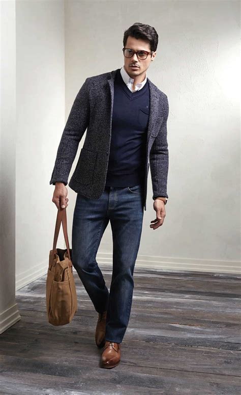 Pants – Dress slacks, chinos, dressy khakis or corduroys. Denim pants may be accepted in some workplaces/industries, especially if paired with a more formal item of clothing like a blazer. Sweatpants are too casual to qualify as business casual. Shoes – Closed-toe shoes like Oxfords, derby shoes, brogues or monk shoes.. 