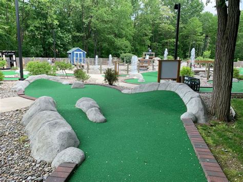 What's new this year at Olde Saratoga's 'Puff Puff Putt' night