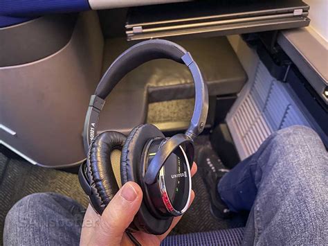 What Brand Of Headphones Are Used On United Business Class?