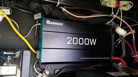 What Can A 2000-Watt Inverter Run? The List of Appliances