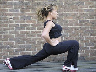 What Causes Knee Pain While Lunging? livestrong