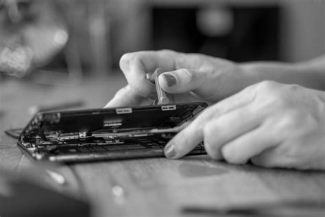 What Greener Design for Smartphones Could Do for the Earth iFixit News