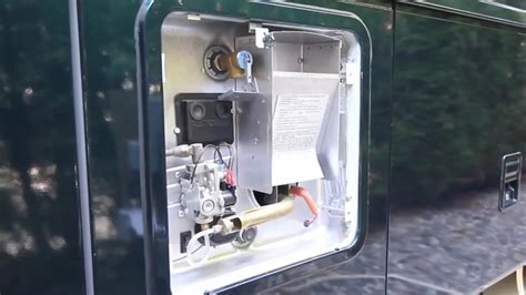 What Is An RV Tankless Water Heater? - TheRVgeeks.com