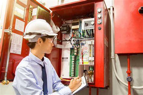 What Is a Fire Alarm Technician and How to Become One