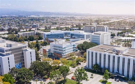 What Kind Of School Is Cal State Fullerton? - CLJ