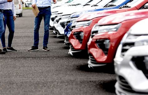 What Time Do Car Dealerships Close