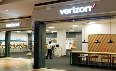 What Time Does Verizon Close On Sunday