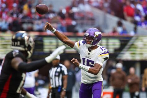 What a debut! Josh Dobbs rallies Vikings to incredible 31-28 win over Falcons