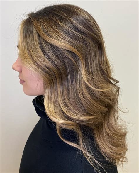 What are partial highlights. 17. Silky and Smooth Dark Brown Hair. Minimalistic light brown highlights are a great way to frame your face. These are perfect if you have a round or heart-shaped face, and also if you’d … 