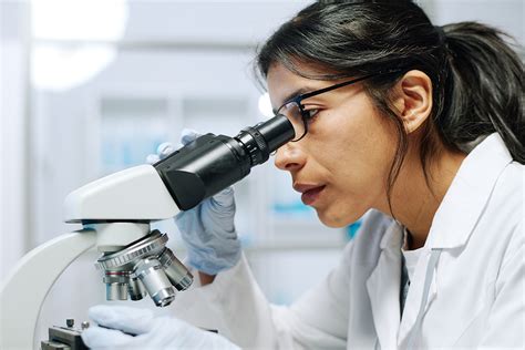 What can you do with a biochemistry degree. Biochemistry is a unique discipline that combines chemistry and biology. In this major you will be introduced to biological molecules and learn why they are ... 