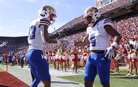 OU continues its season with a road game against Kansas on Saturday. The No. 6-ranked Sooners (7-0, 4-0 Big 12) earned a 31-29 win over UCF in Week 8, while the Jayhawks (5-2, 2-2 Big 12) are fresh off a bye week. Here's a look at the matchup. More:'Our guys were ready': How Kendel Dolby, OU football denied UCF from late tying score. 