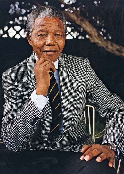 What did nelson mandela do. Nelson Mandela fought for black people rights during apartheid and spent 27 years of his life in prison. F.W. de Klerk released him from prison when he unbanned the ANC. Nelson Mandela also became ... 