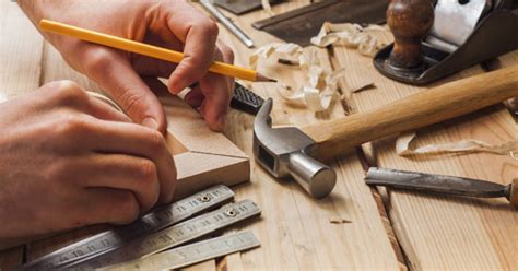 What do carpenters do. For most carpenters, a basic range of mathematical knowledge is helpful (e.g., algebra, geometry, arithmetic). Budgeting: for projects and materials costs. Estimates: offering competitive, appropriate quotes to customers. Marking and measuring: how you know where to cut, trim, etc. 
