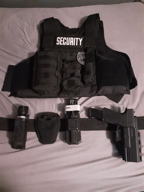 What do you do to go armed? : r/securityguards - Reddit