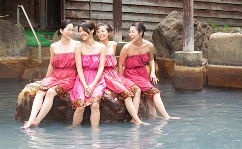 What do you wear in an onsen.  This friendly, no-judgment guide explai...