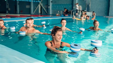 What does aqua aerobics do