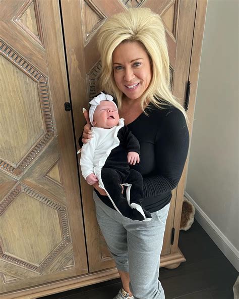 What does theresa caputo daughter do. Things To Know About What does theresa caputo daughter do. 