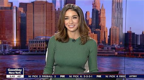 Jan 7, 2024 · Bianca Peters, who has been co-host of Good Day New York since the summer of 2021, will transition to co-host of Fox 5’s The Noon with Chris Welch and The Fox 5 News at 6 p.m.” with Natasha Verma. 