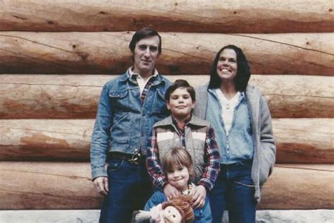 Bob Harte was a great man. Real 'The Last Alaskan'. But do you know how and when he died? What is the real cause of death? Bob Harte biography - cancer, son,.... 
