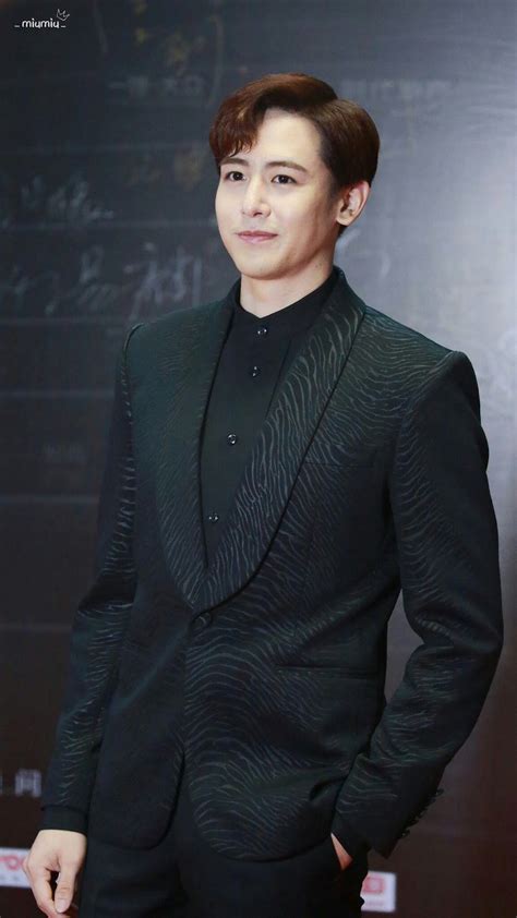 What happened to nichkhun 2pm