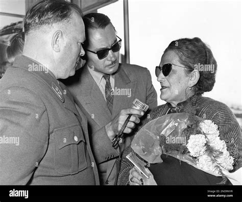 What happened to rommel's wife