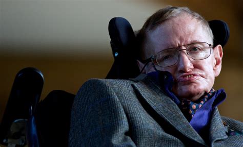 What happened to stephen hawking neck