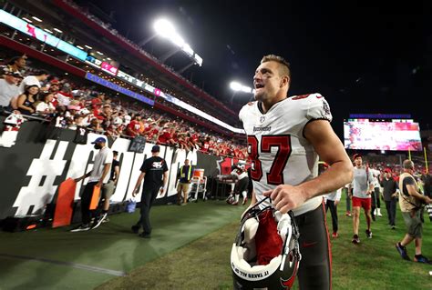 What is Rob Gronkowski doing now 