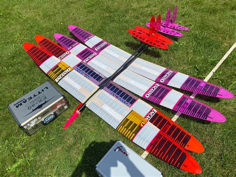 What is a F3L glider