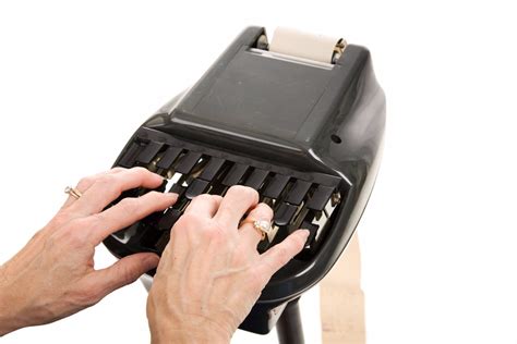 What is a Stenographer and How Does Stenography Work?