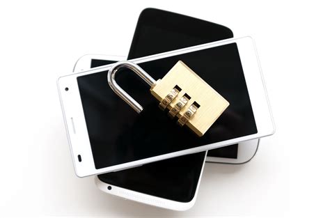 What is an unlocked cell phone. An unlocked cell phone is one that is not linked to a contract with a specific carrier. This means it can be used with other carriers without any trouble. Your current provider can let you know if ... 