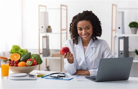 What is dietetics. What Other Careers In The Field Of Nutrition And Dietetics Exist? Nutrition is a diverse, dynamic and growing area of study. As such, your career options expand beyond the traditional role of dietician or nutritionist. The field will continue to grow as consumers continue to explore new ways to better their health. 