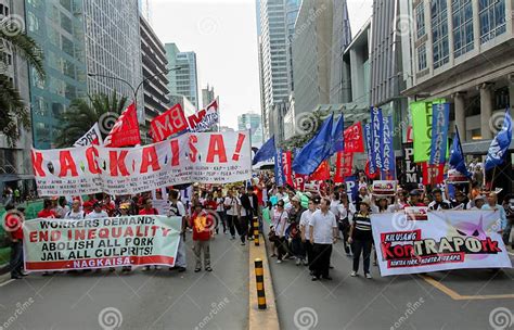 What is it that is fuelling anti-graft protests within the Philippines