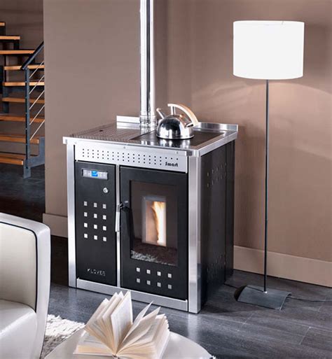 What is klover. Klover Smart 80 traditional central heating wood pellet cooker. Klover UK. Diva Slim in-house wood pellet boiler. Previous Next. Browse our Products. Download brochures. Contact us. Imported by Firepower, Flightway, Dunkeswell Business Park, Dunkeswell, Devon EX14 4RD, UK. 0800 246 1260. Home; Products; About us; Downloads; Contact Us; 