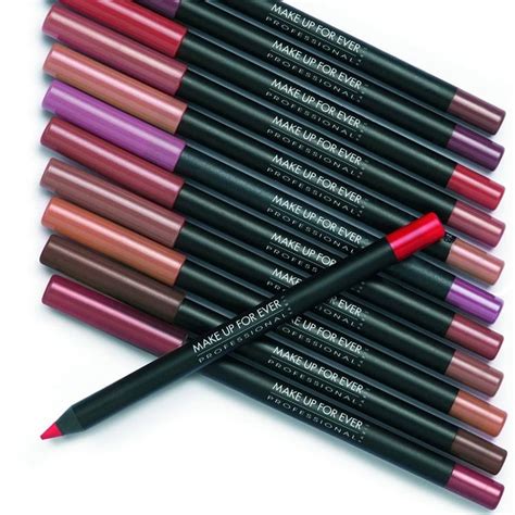 What is lip pencil used for