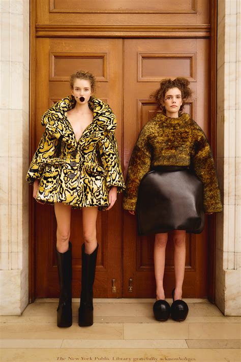 What is marc jacobs known for