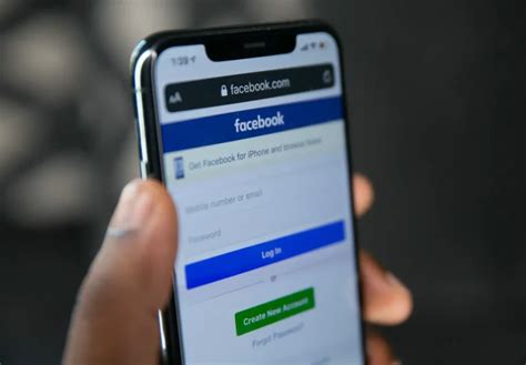 Meta is to stop covering the cost of third party processing fees for donations to charities through its platforms Facebook and Instagram from November. The social media giant has revealed the move within its announcement that from 1 November it will partner exclusively with PayPal giving Fund UK (PPGF) to support charity donations.