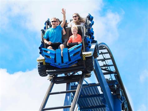 What is the best amusement park in Colorado?