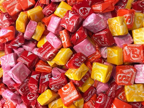 What is the best candy. Also, many of these types of candies are acidic, which is a problem for tooth enamel. The sugar stats below may look similar to Tootsie Pops, but when you compare serving size and these spooky ... 