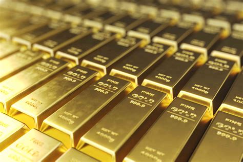 What is the best gold stock. 13 brokers have issued twelve-month price objectives for Barrick Gold's stock. Their GOLD share price targets range from $15.00 to $43.25. On average, they predict the company's share price to reach $23.87 in the next year. This suggests a possible upside of 38.0% from the stock's current price. 