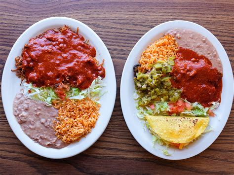 What is the difference between Southwest and Mexican food?